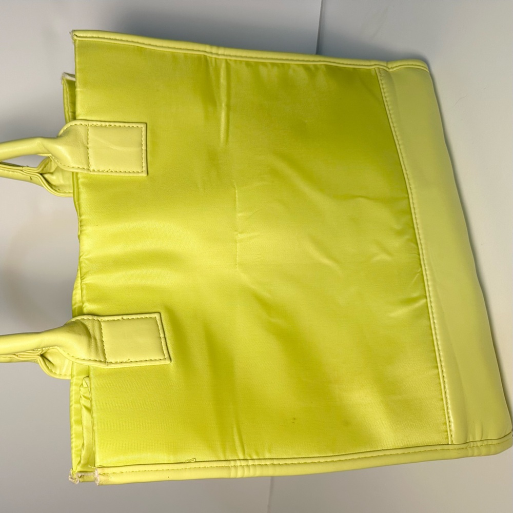 Ulta and Chi heat resistance bag, neon yellow